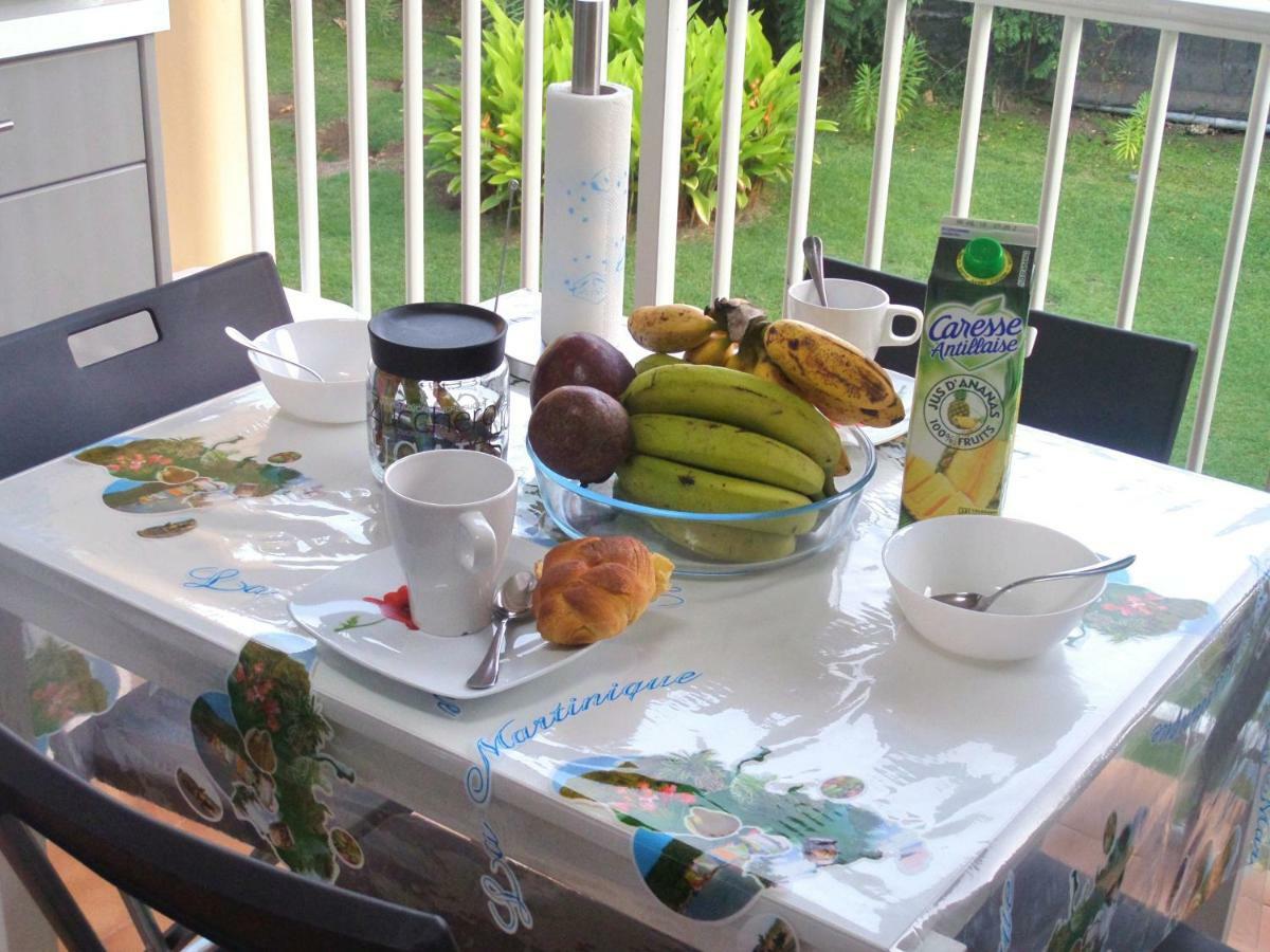Caraibes Holidays Sainte-Anne Bagian luar foto